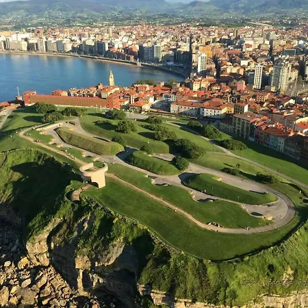 The Cavern - Gijon Exterior photo